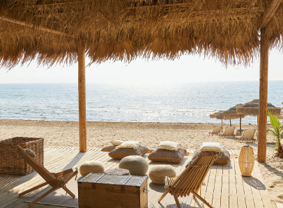 28-beach-bar-the-oasis-riviera-olympia